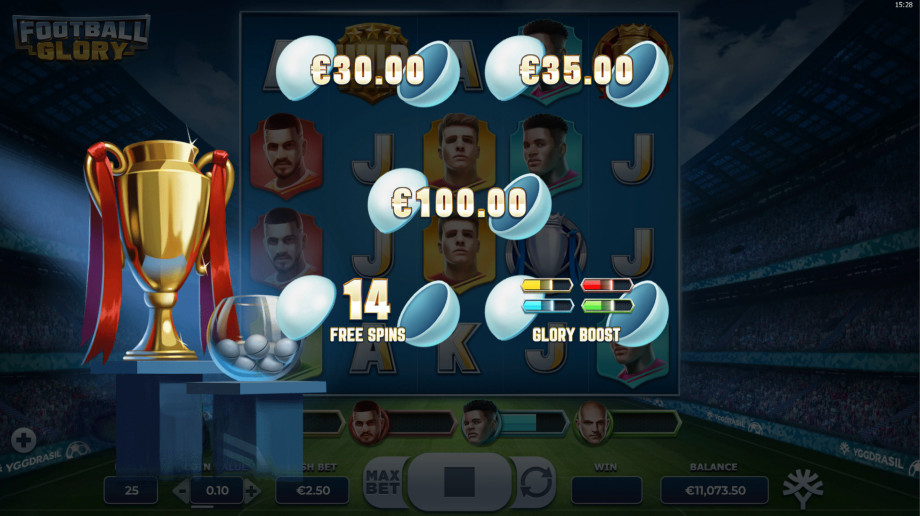 Football Glory slot Golden Cup feature