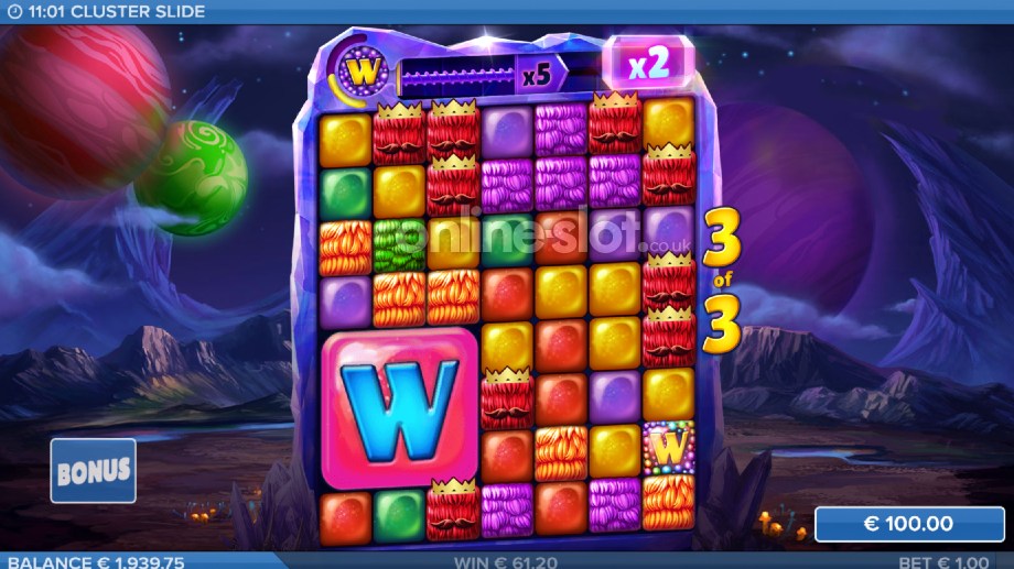 cluster slide slot bonus game feature