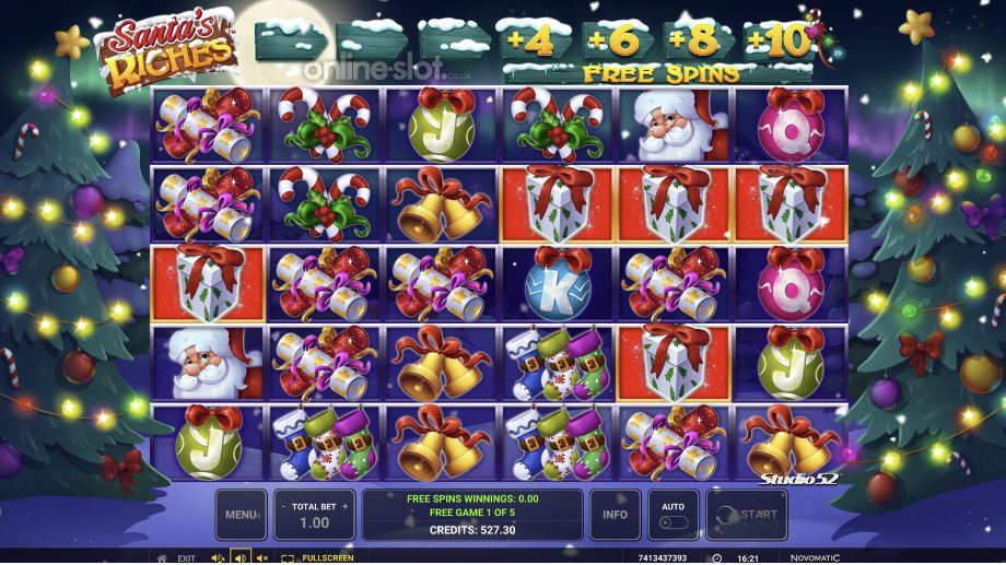 santas riches slot free spins feature
