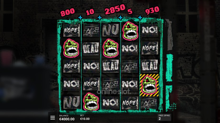 chaos crew slot free spins feature