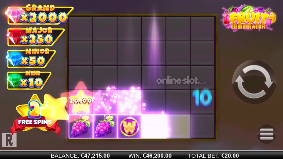 fruit combinator slot free spins feature