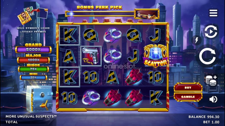 more unusual suspects slot base game