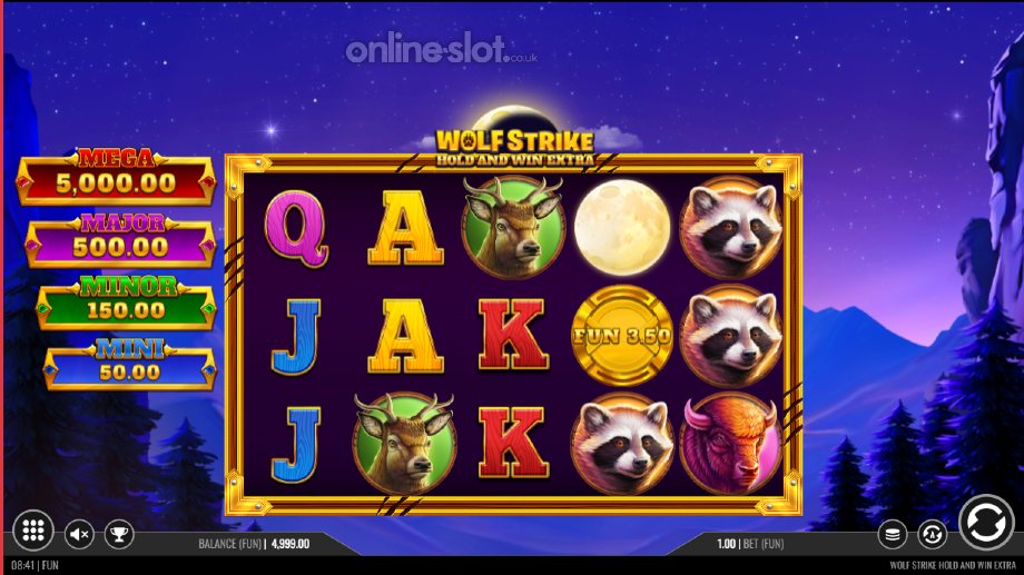 wolf strike hold n win extra slot base game